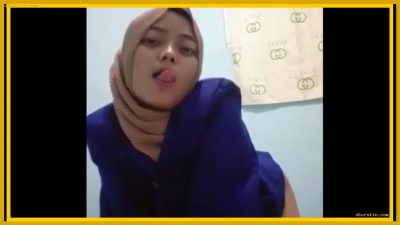 Skandal Elfarina Mahasiswi Jilbab Viral Colmek Bugil