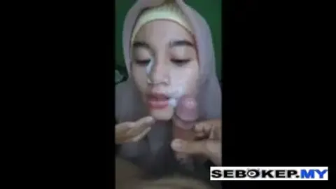 Bokep Indo Hijab IGO Sepong Croot Di Muka