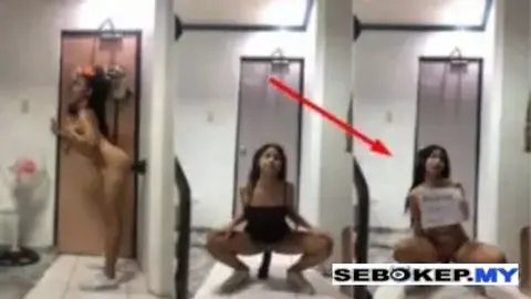 Bokep Indo Gokil Ini Cewek Bella Sukanya Dildo Hitam Super Gede