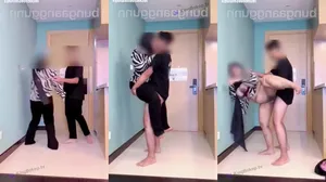 Ibu - Ibu Jilbab STW di Booking Brondong Muda